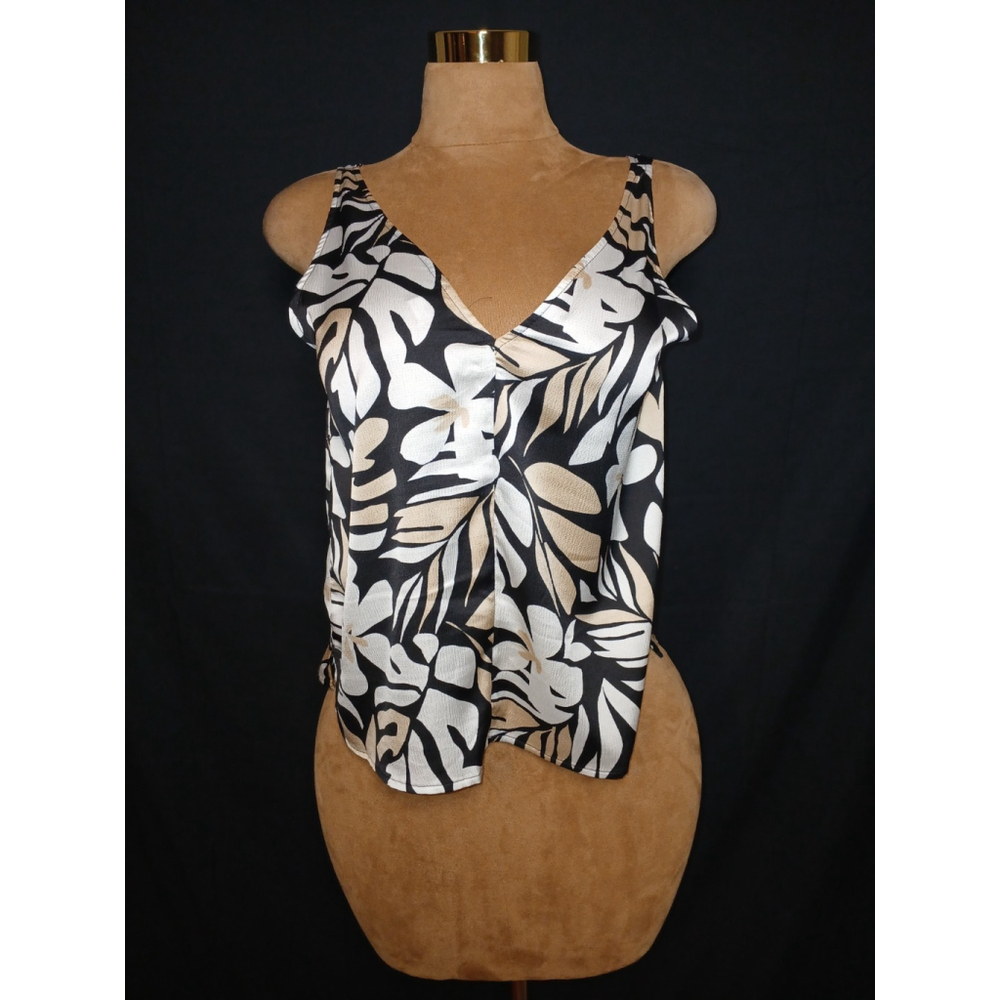 Womens Old Navy Sleeveless Shirt Size Medium